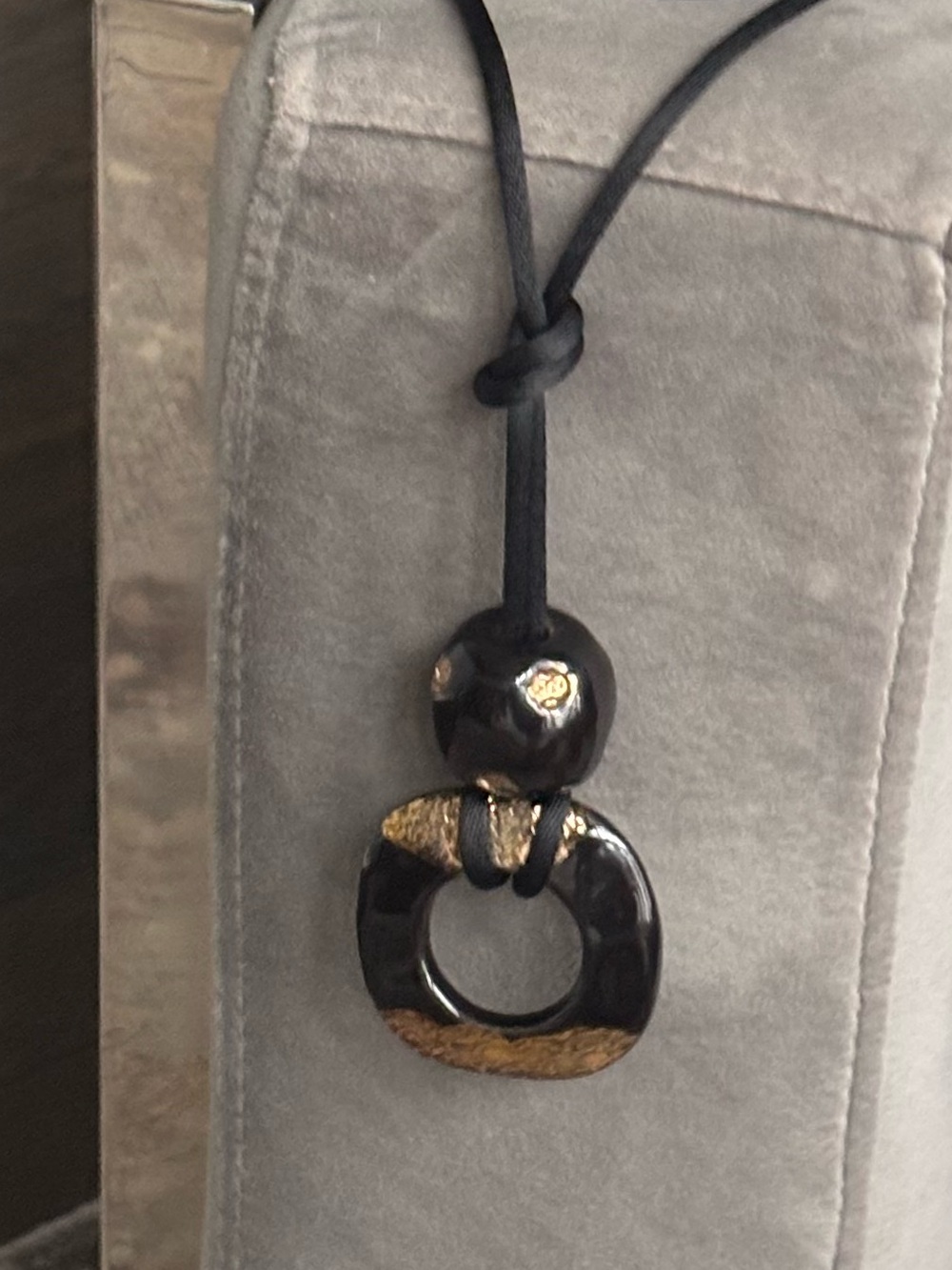 Black and Gold Rope Pendant Necklace - Elegant Women's Statement Jewelry vintage